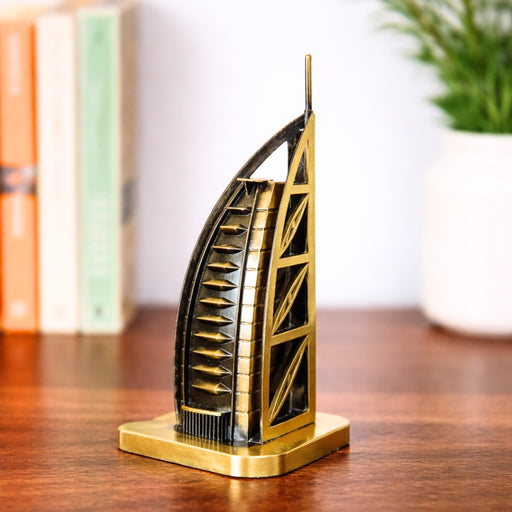 Burj-Al-Arab Idol Statue for Decoration of Home Decor, Living Room, Office Desk, Gifting, Table Top