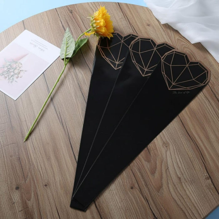 Heart Shaped Decorative Flower Bouquet Cover for Single Rose/Flower/Bouquet | Decorative Wrapping Sleeve for Gifting, Wedding, Propose, Valentine (Black)