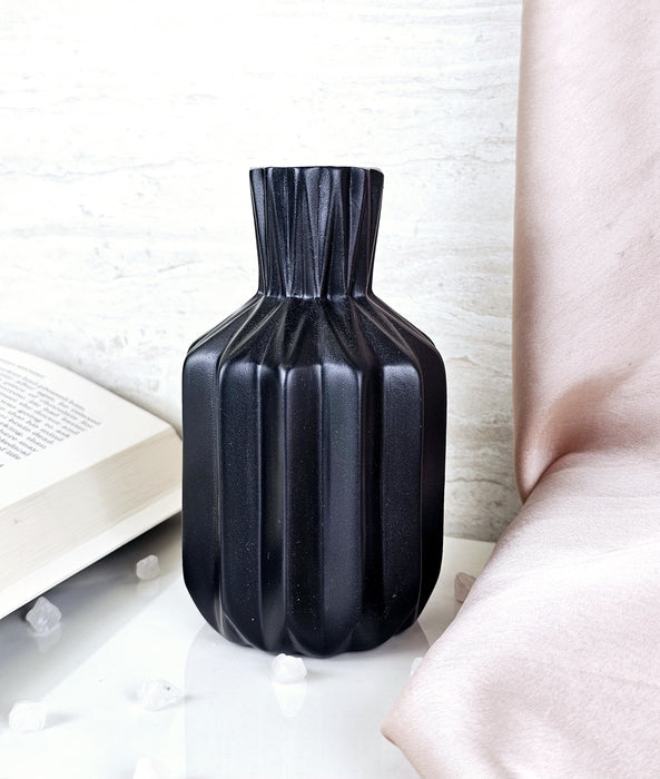 Resin Flower Vase for Home Decor, Bedroom, Living Room, Office, Balcony, Kitchen, Table,Gift for Birthday, Anniversary, Nordic Design, Diwali Decor