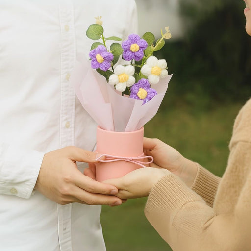 Handmade Crochet Flower Bouquets – Artificial Cotton Yarn Flowers for Home & Gifting