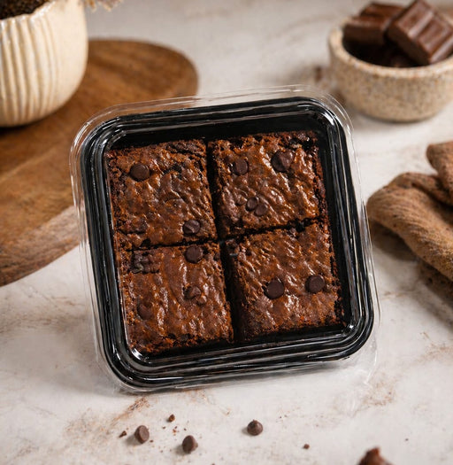 Disposable Square  Brownie Box Food Container with Lid 11×11×4 cm | Black Base Meal Box for Cakes, Brownies, Snacks & Takeaway Packaging