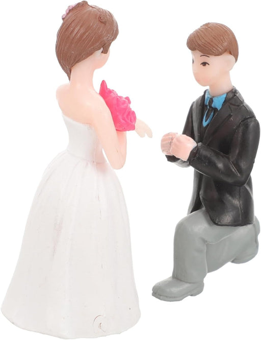 Couples Miniature Set for Home, Bedroom, Living Room, Office, Restaurant Decor, Figurines and Valentine Decoration Items(1 Set, Multicolor)