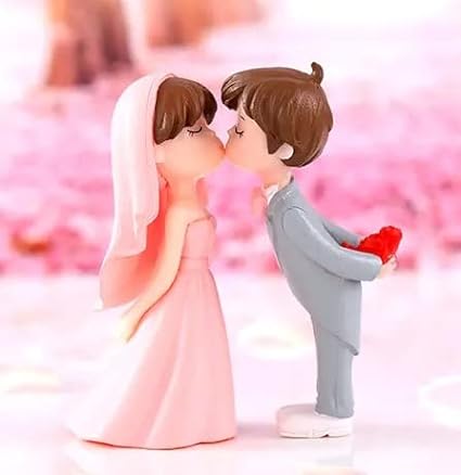 Couples Miniature Set for Unique Gift, Home, Bedroom, Living Room, Office, Restaurant Decor, Figurines and Garden Decor Items(1 Set, Multicolor)