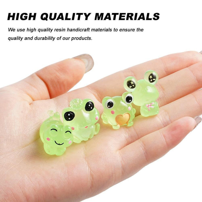 Frog Miniature Set for Home, Bedroom, Living Room, Office, Restaurant Decor, Figurines and Valentine Decoration Items, (Resin)(6 pieces)