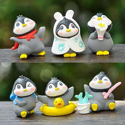 Resin Penguin Miniature for Unique Gift, Home, Bedroom, Living Room, Office, Restaurant Decor, Figurines and Garden Decor Items(1 Set, Multicolor)(Resin)