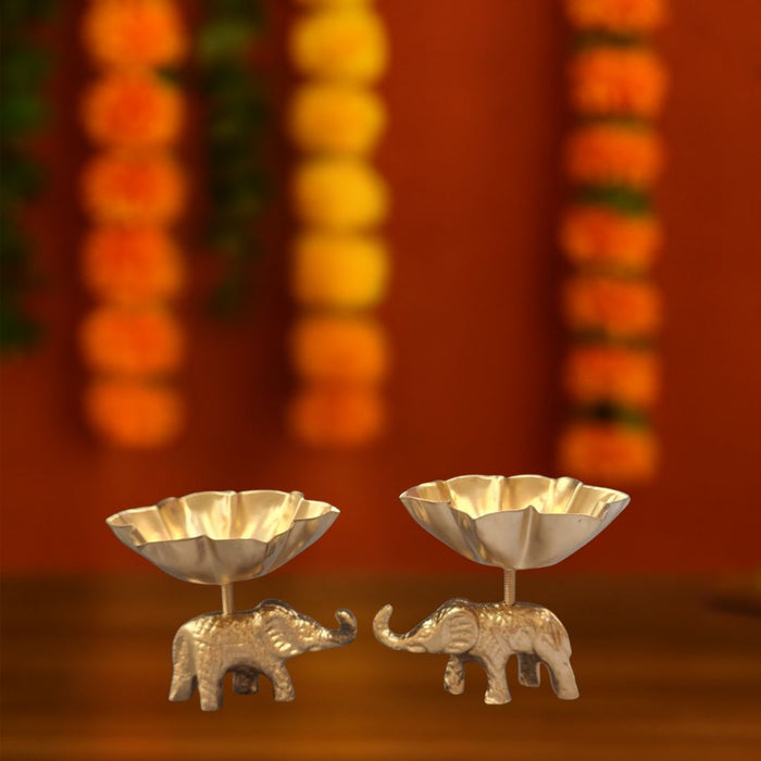 decorative Elephant T-light candle Holder (3 INCH)